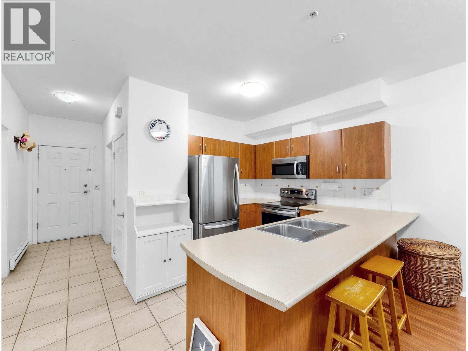 35 730 Farrow Street, Coquitlam, British Columbia  V3J 7Y7 - Photo 7 - R3121620