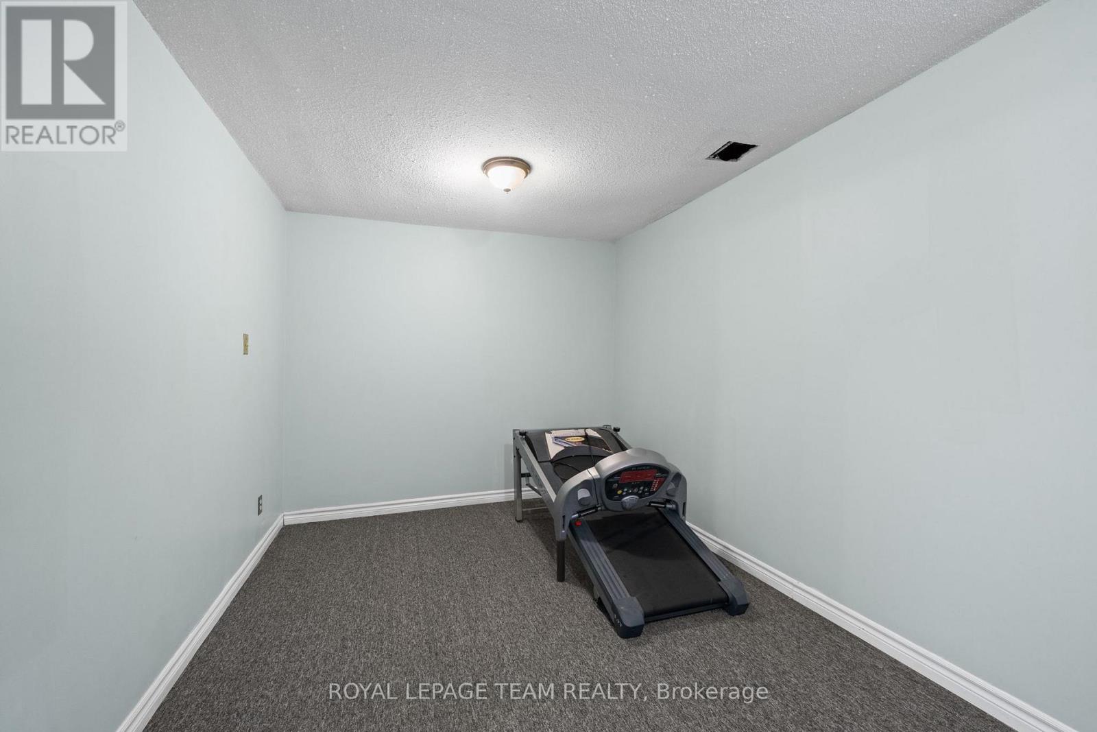 1360 Gaultois Avenue, Ottawa, Ontario  K1C 3G6 - Photo 33 - X13120026