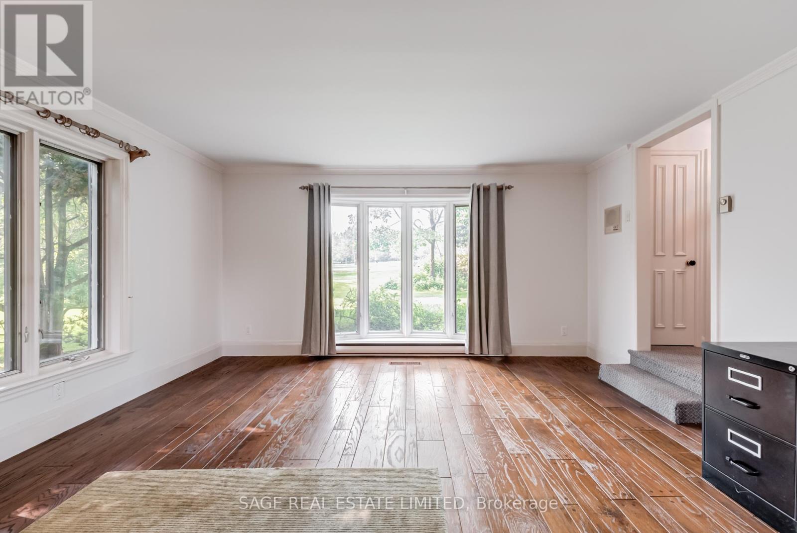 69 Fairway Heights Drive, Markham, Ontario  L3T 3A7 - Photo 10 - N13120060