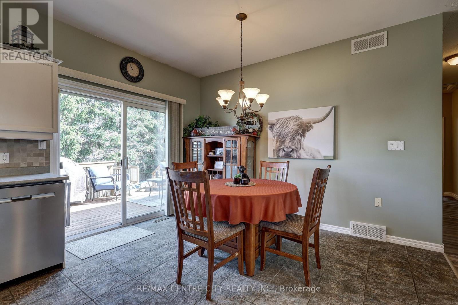 3 Steeplechase Court, St. Thomas, Ontario  N5R 6H4 - Photo 19 - X13047892