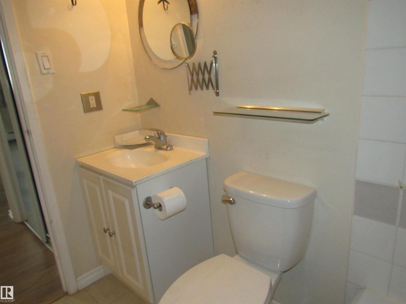 #1002 9929 113 St NW, Edmonton, Alberta  T5K 2N9 - Photo 25 - E4482033
