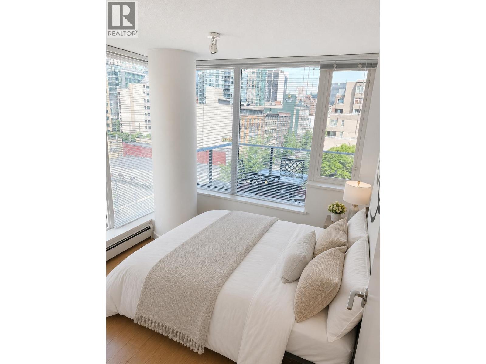 702 1325 Rolston Street, Vancouver, British Columbia  V6B 0M2 - Photo 8 - R3110772