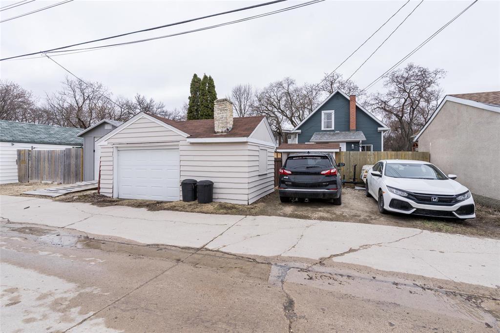 407 Whittier Avenue E, Winnipeg, Manitoba R2C 0M6 - Photo 43 - 202610224