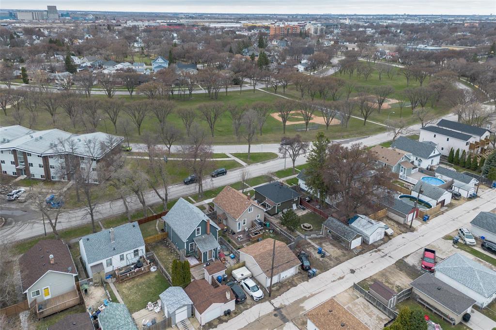 407 Whittier Avenue E, Winnipeg, Manitoba R2C 0M6 - Photo 47 - 202610224