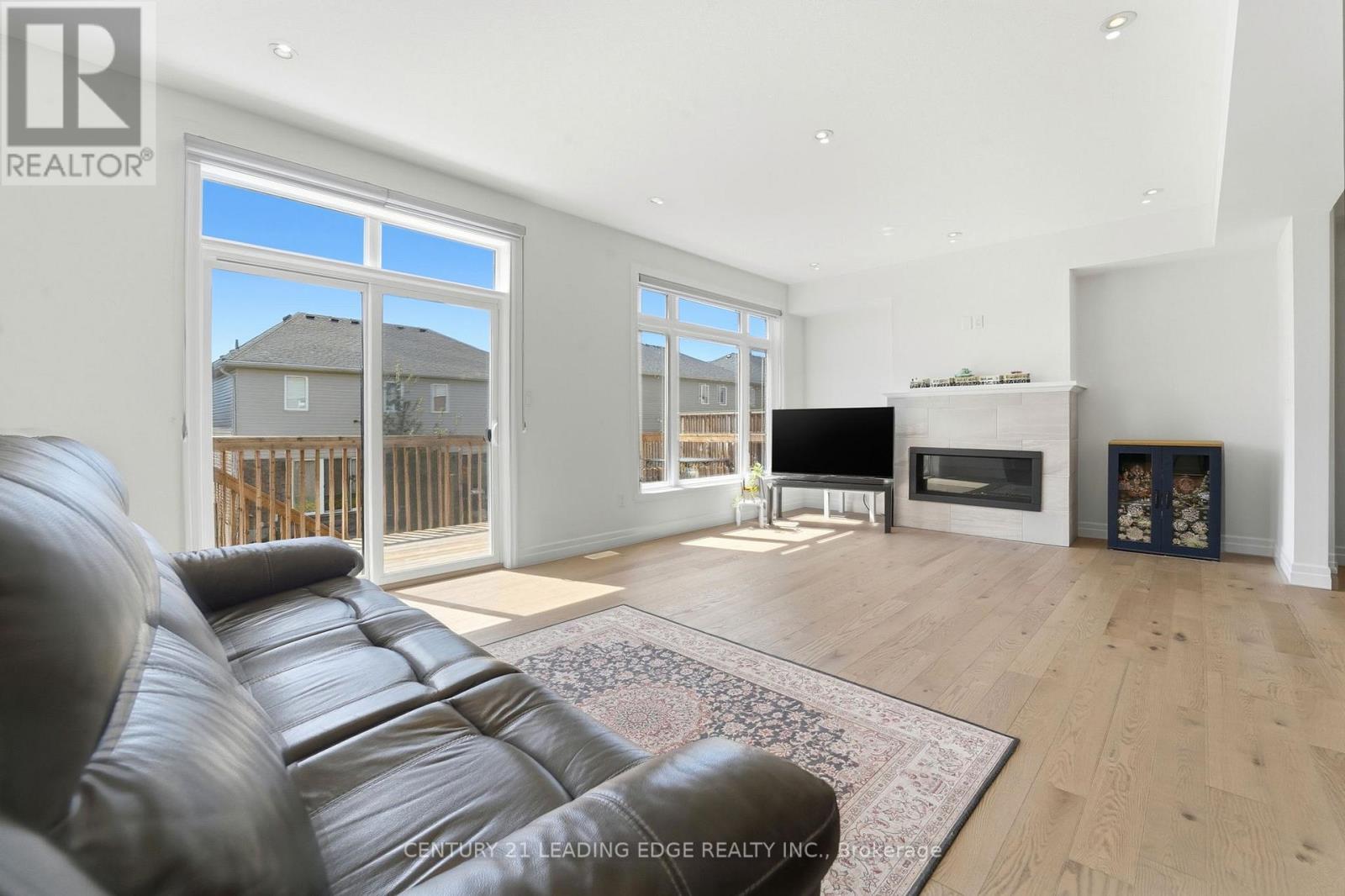 142 Rivertrail Avenue, Kitchener, Ontario N2A 0J7 - Photo 6 - X13120054