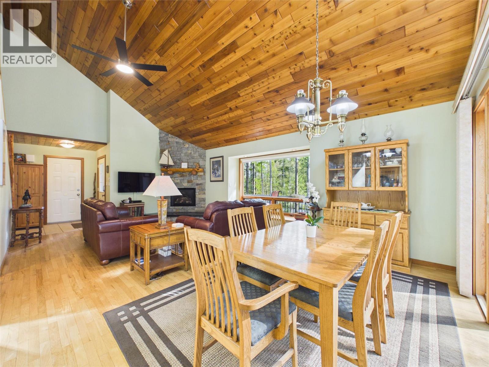 9387 Moyie Shores Estates Road, Moyie, British Columbia V0B 2A0 - Photo 15 - 10387121