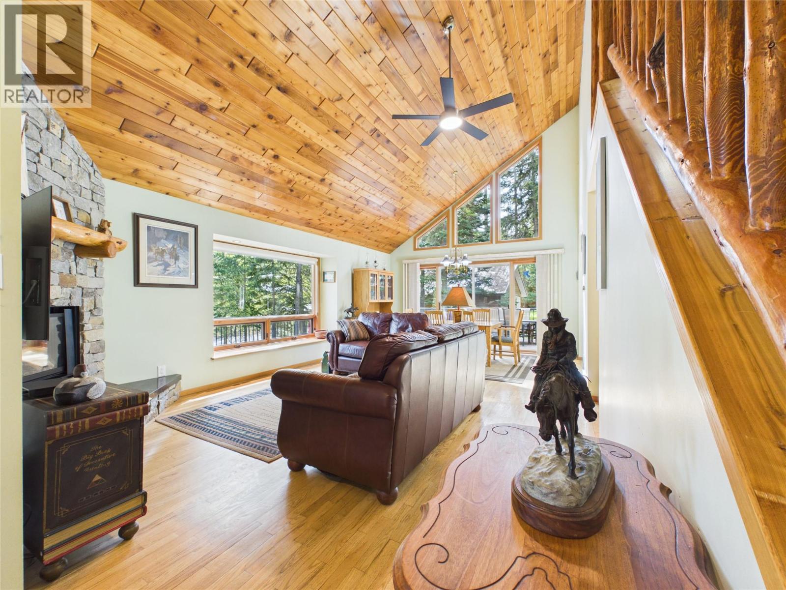 9387 Moyie Shores Estates Road, Moyie, British Columbia V0B 2A0 - Photo 10 - 10387121