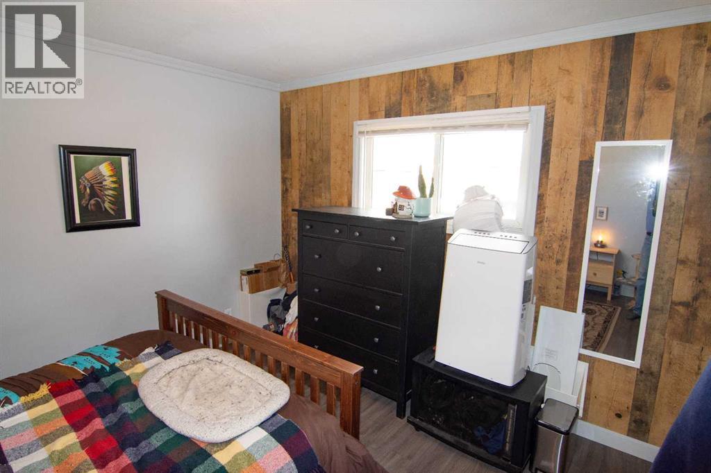 130 3rd Avenue E, Rockyford, Alberta  T0J 2R0 - Photo 11 - A2300230