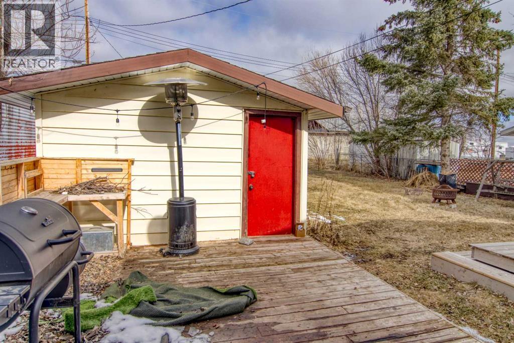 130 3rd Avenue E, Rockyford, Alberta  T0J 2R0 - Photo 21 - A2300230