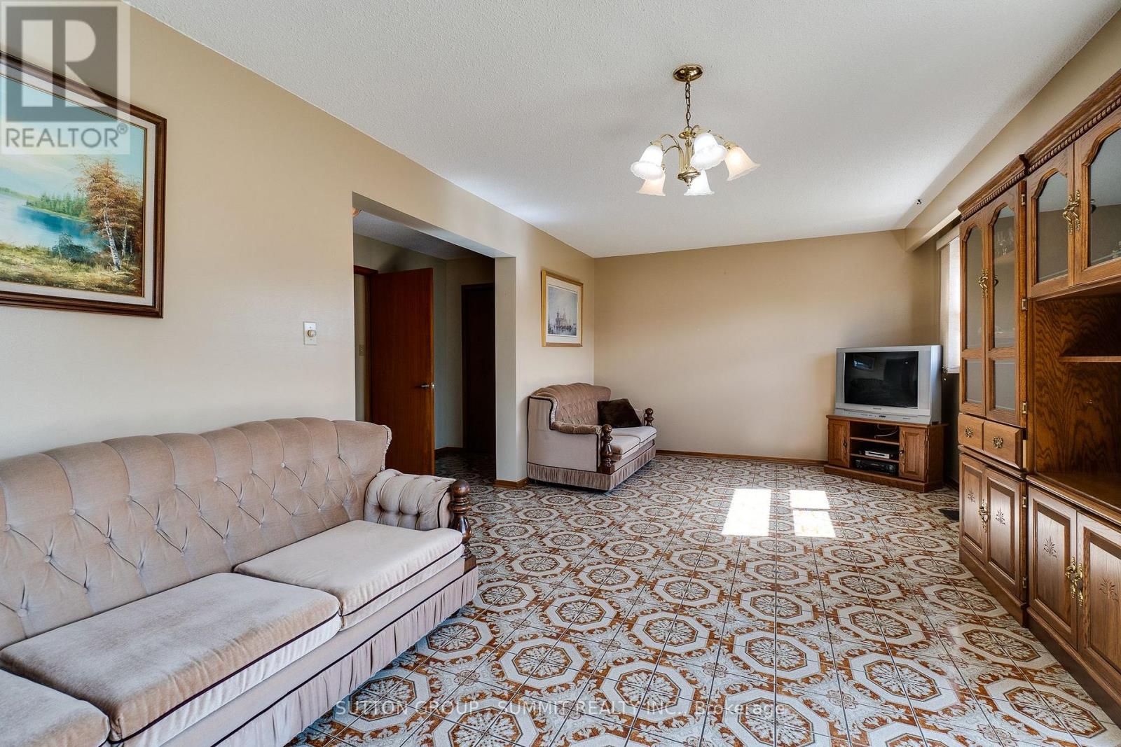 1571 Corkstone Glade, Mississauga, Ontario  L4W 2E8 - Photo 26 - W13119500