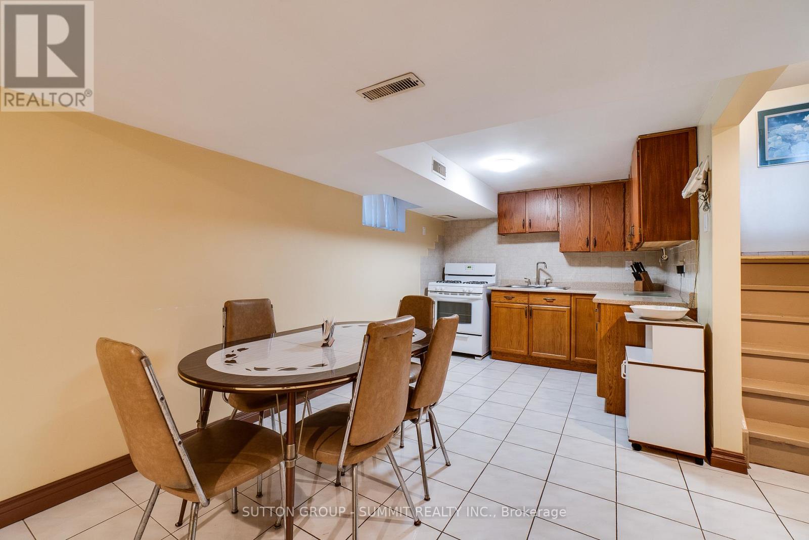 1571 Corkstone Glade, Mississauga, Ontario  L4W 2E8 - Photo 30 - W13119500