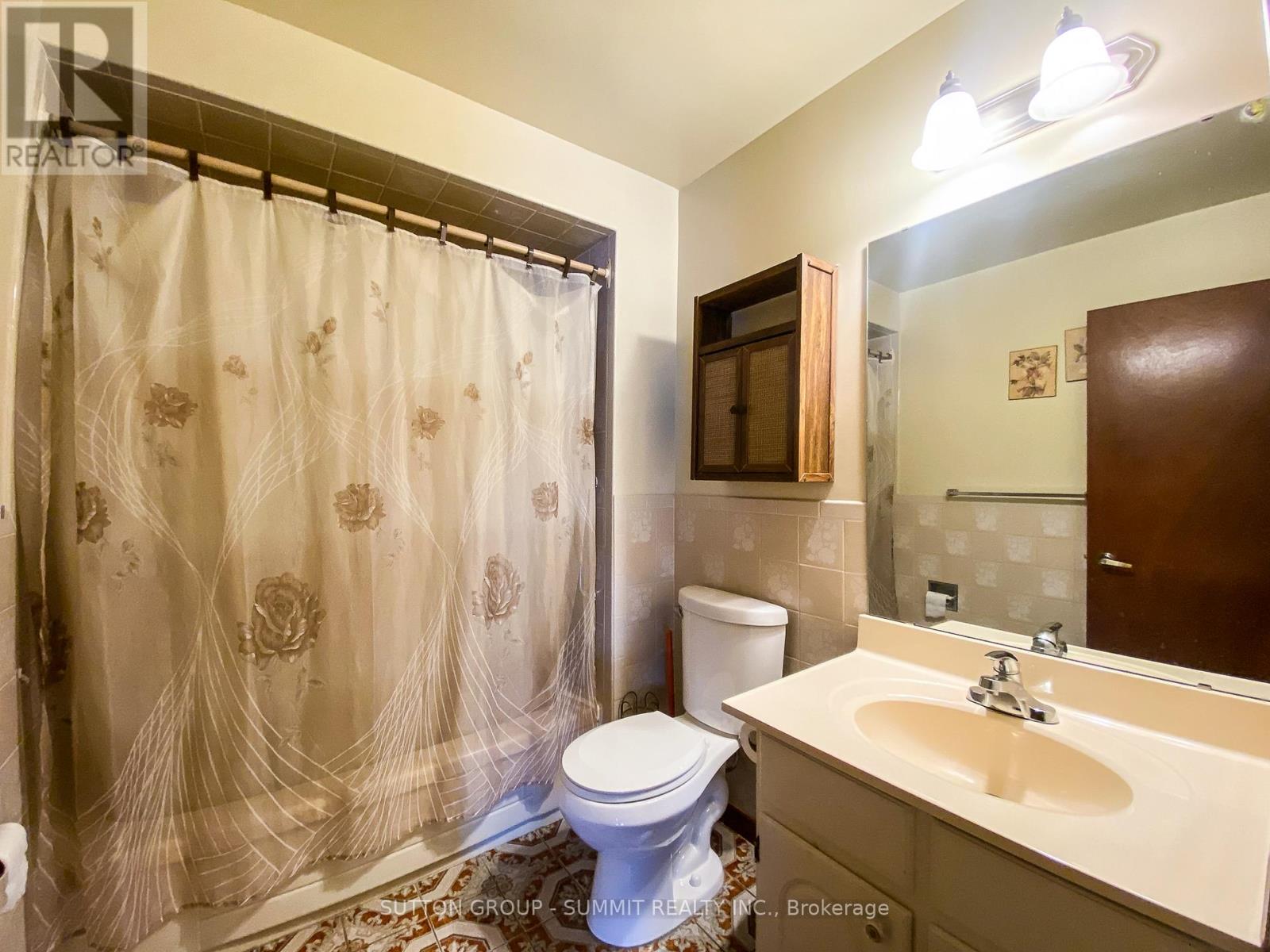 1571 Corkstone Glade, Mississauga, Ontario  L4W 2E8 - Photo 29 - W13119500