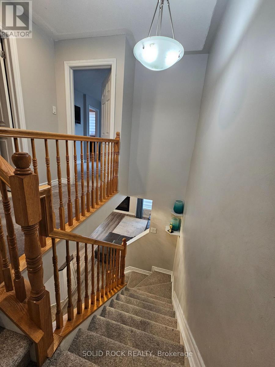 255 Catamount Court, Ottawa, Ontario  K2M 0A9 - Photo 13 - X13106316