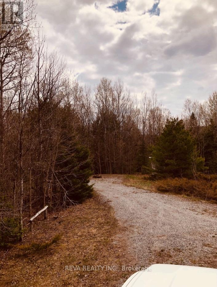 348 MATAWATCHAN ROAD, Addington Highlands, Ontario