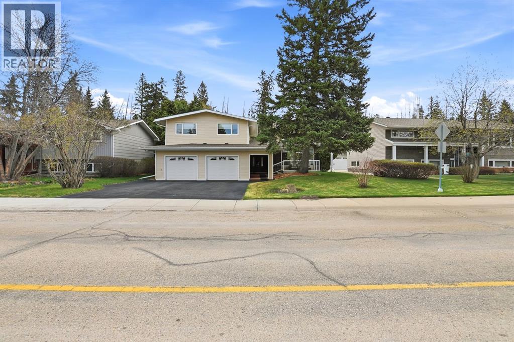 93 Page Avenue, Red Deer, Alberta  T4P 1J7 - Photo 2 - A2310261