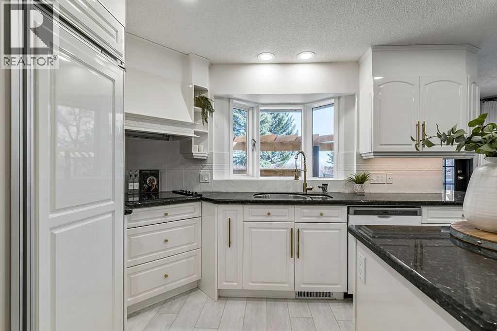 162 Woodbend Way, Okotoks, Alberta  T1S 1M1 - Photo 17 - A2287796