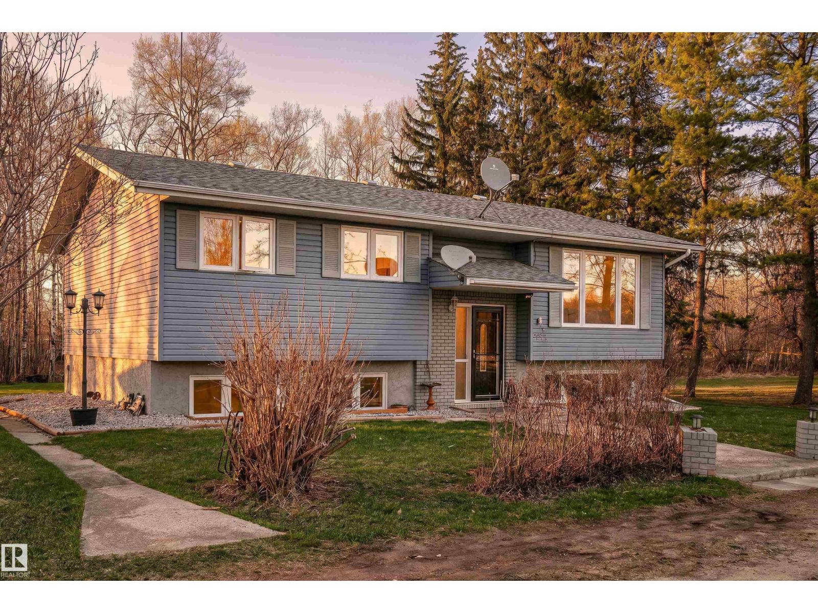 55416 Hwy 765, Rural Lac Ste. Anne County, Alberta  T0E 0L0 - Photo 1 - E4487301