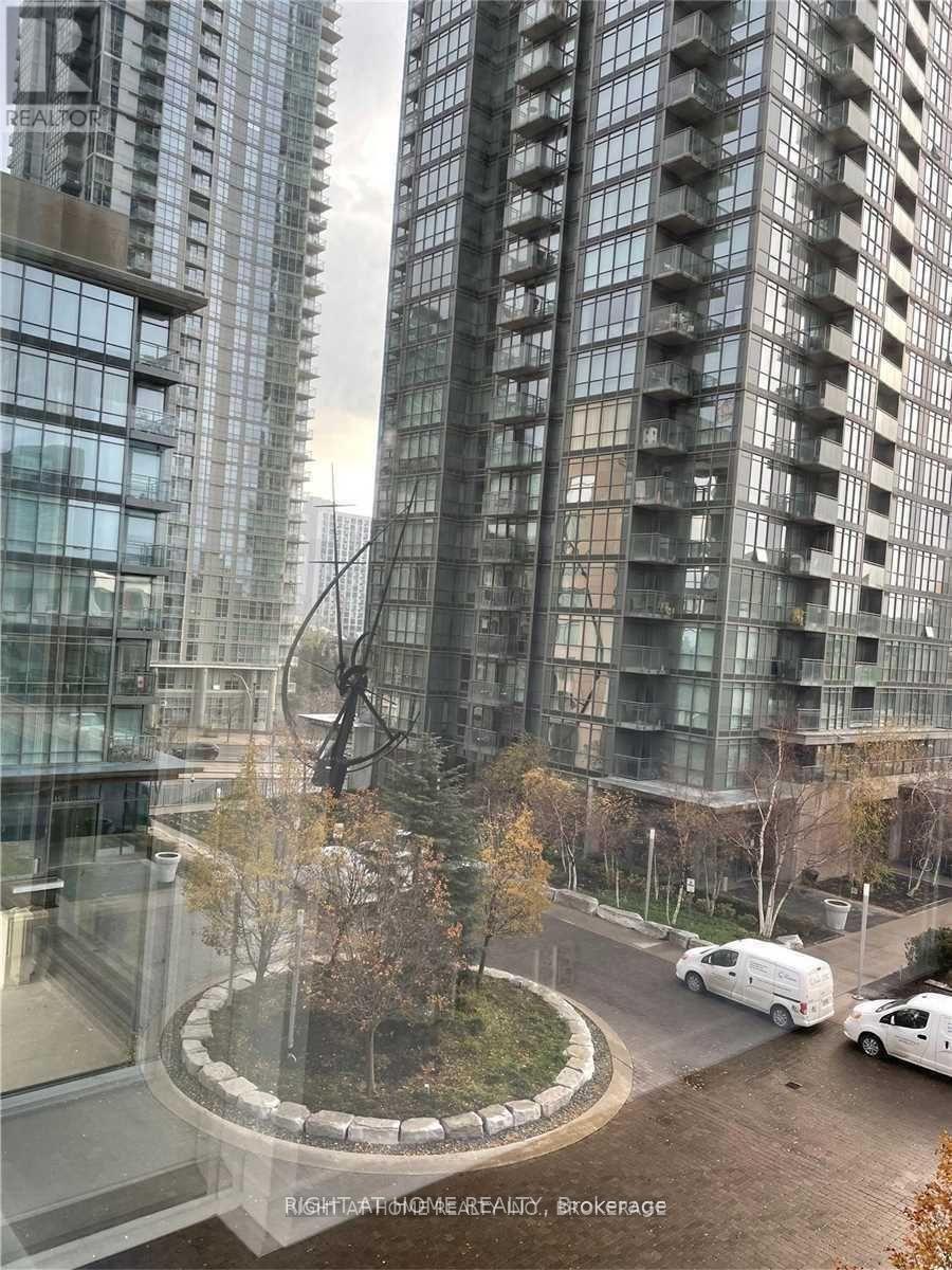 510 - 15 FORT YORK BOULEVARD