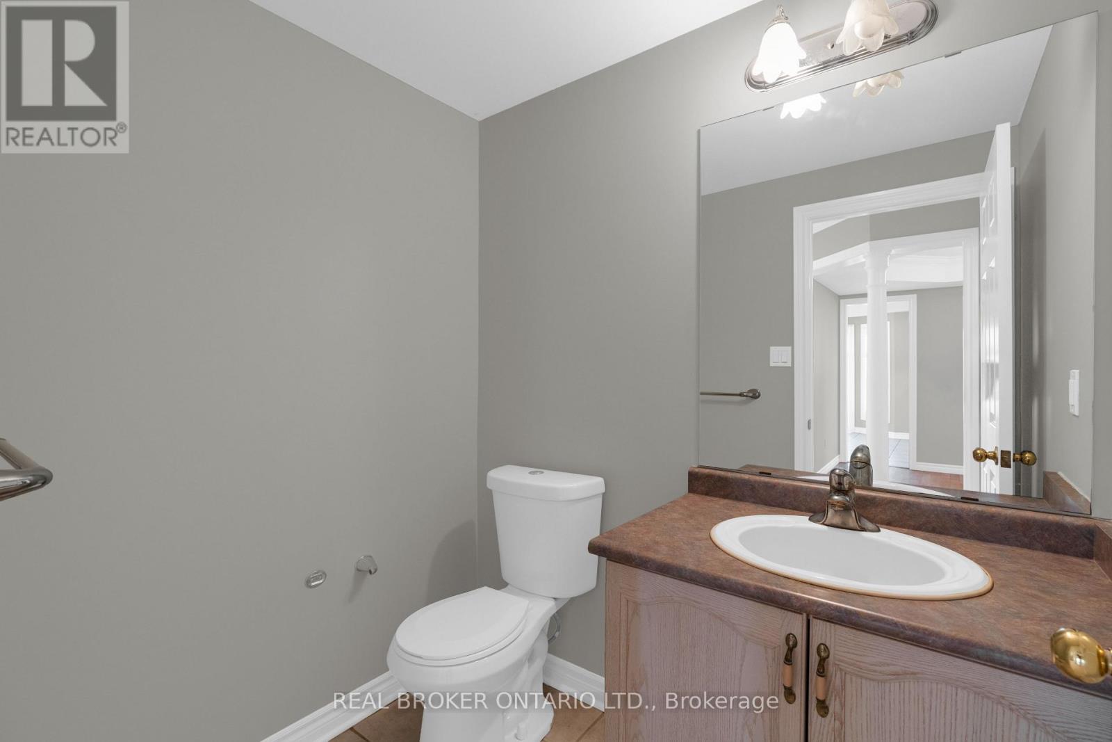 50 Cloughley Drive, Barrie (Northwest), Ontario  L4N 9T3 - Photo 10 - S13120088
