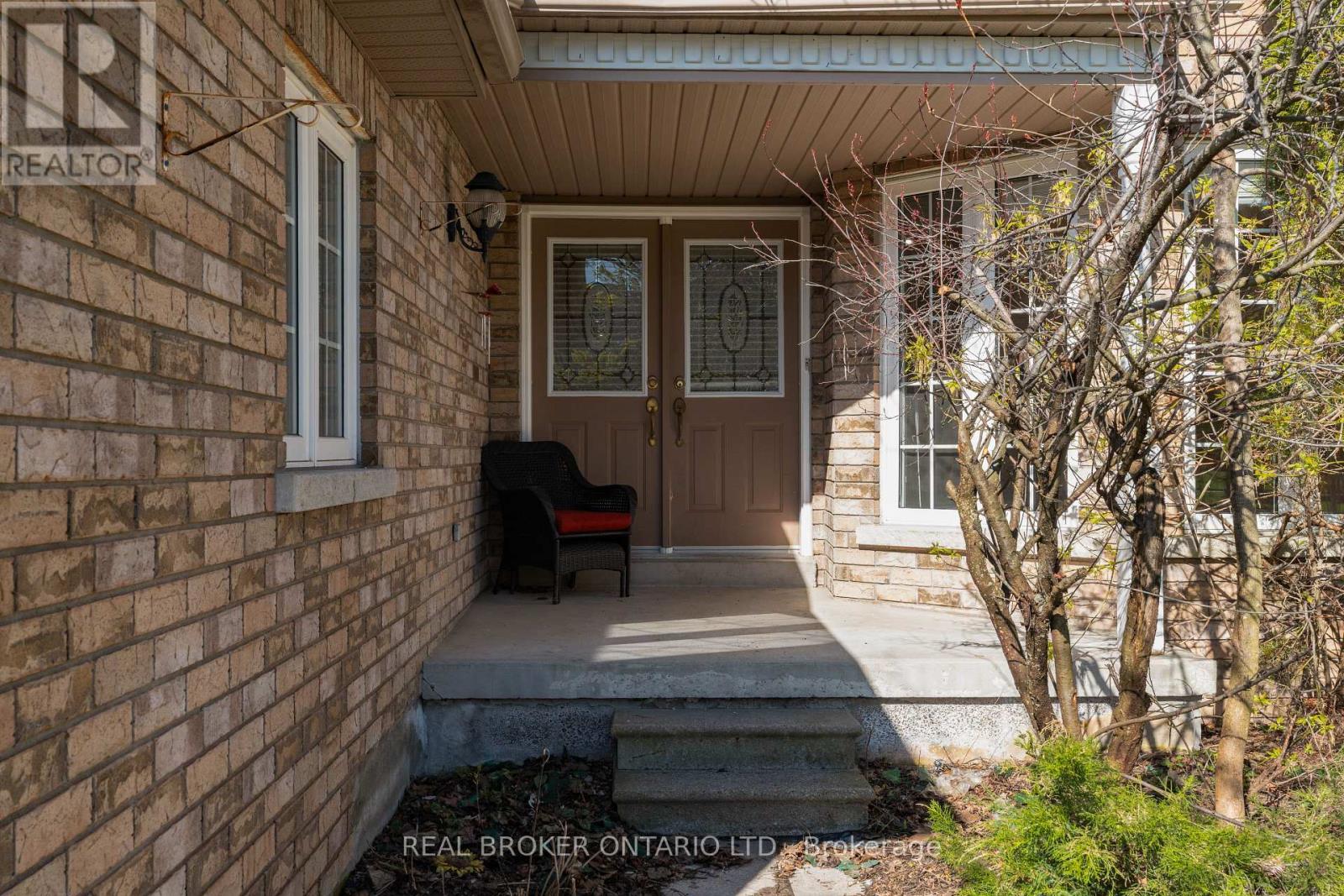 50 Cloughley Drive, Barrie (Northwest), Ontario  L4N 9T3 - Photo 2 - S13120088