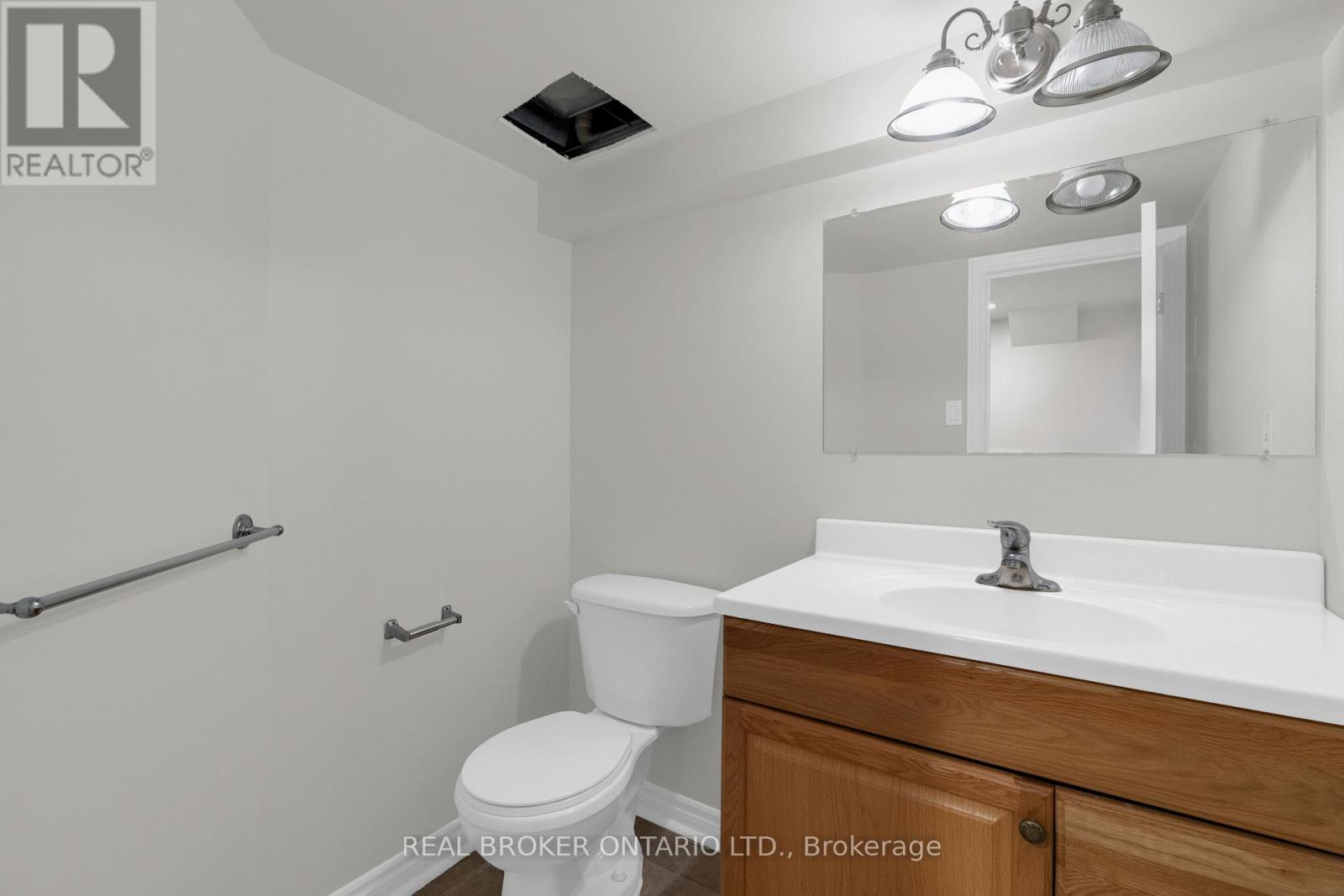 50 Cloughley Drive, Barrie (Northwest), Ontario  L4N 9T3 - Photo 30 - S13120088