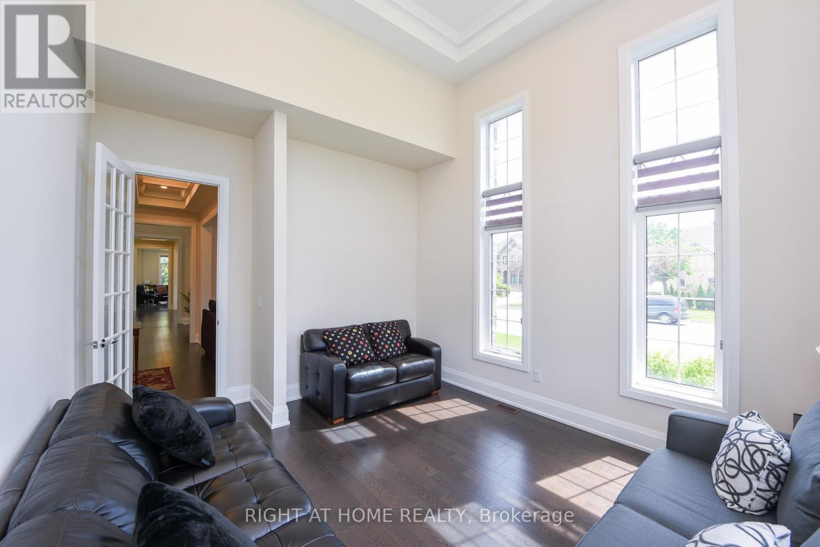Main/upper Level - 5167 Symphony Court, Mississauga, Ontario  L5M 0Z6 - Photo 8 - W13120076