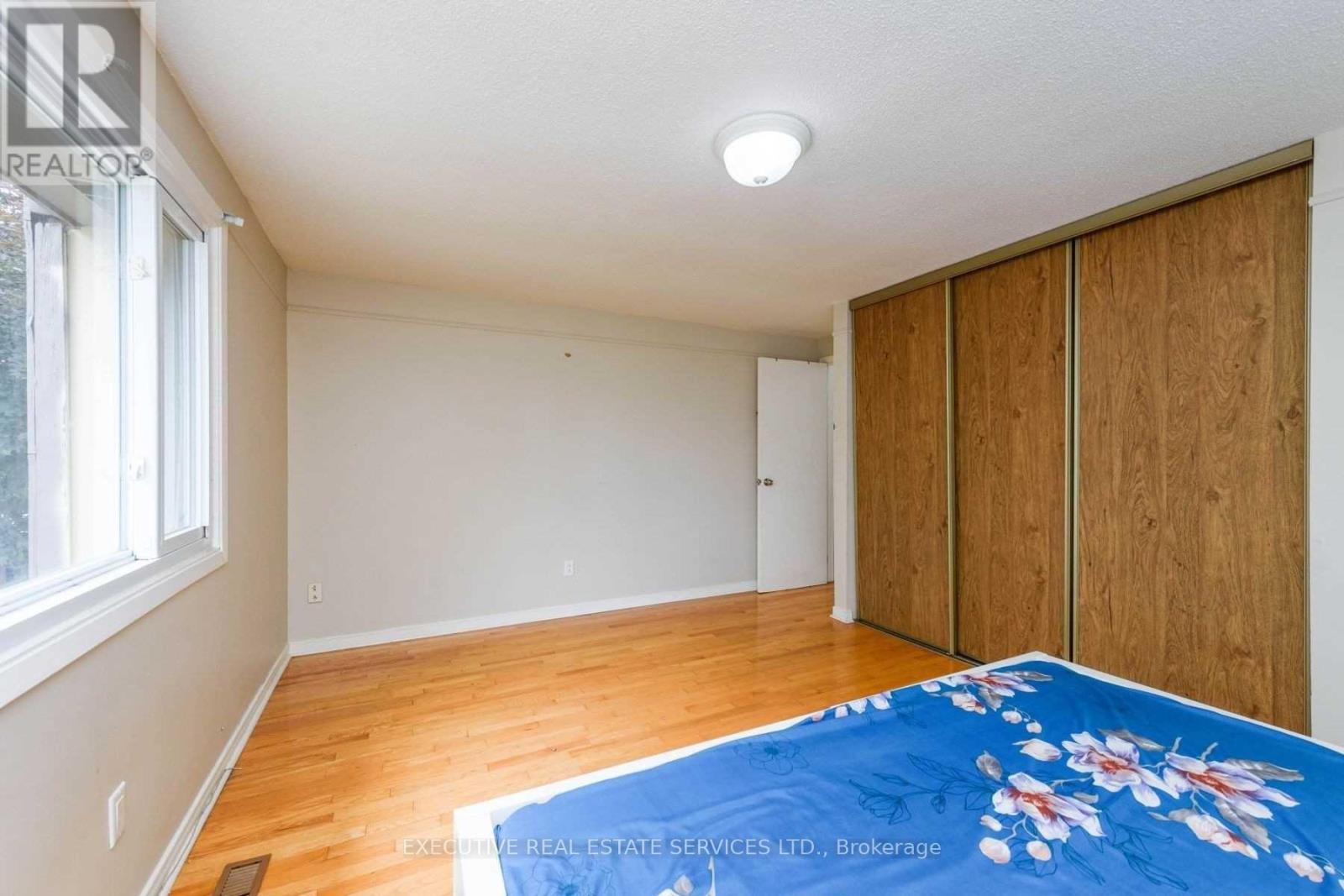 48 Reynier Drive, Brampton, Ontario  L6Z 1L8 - Photo 12 - W13120098