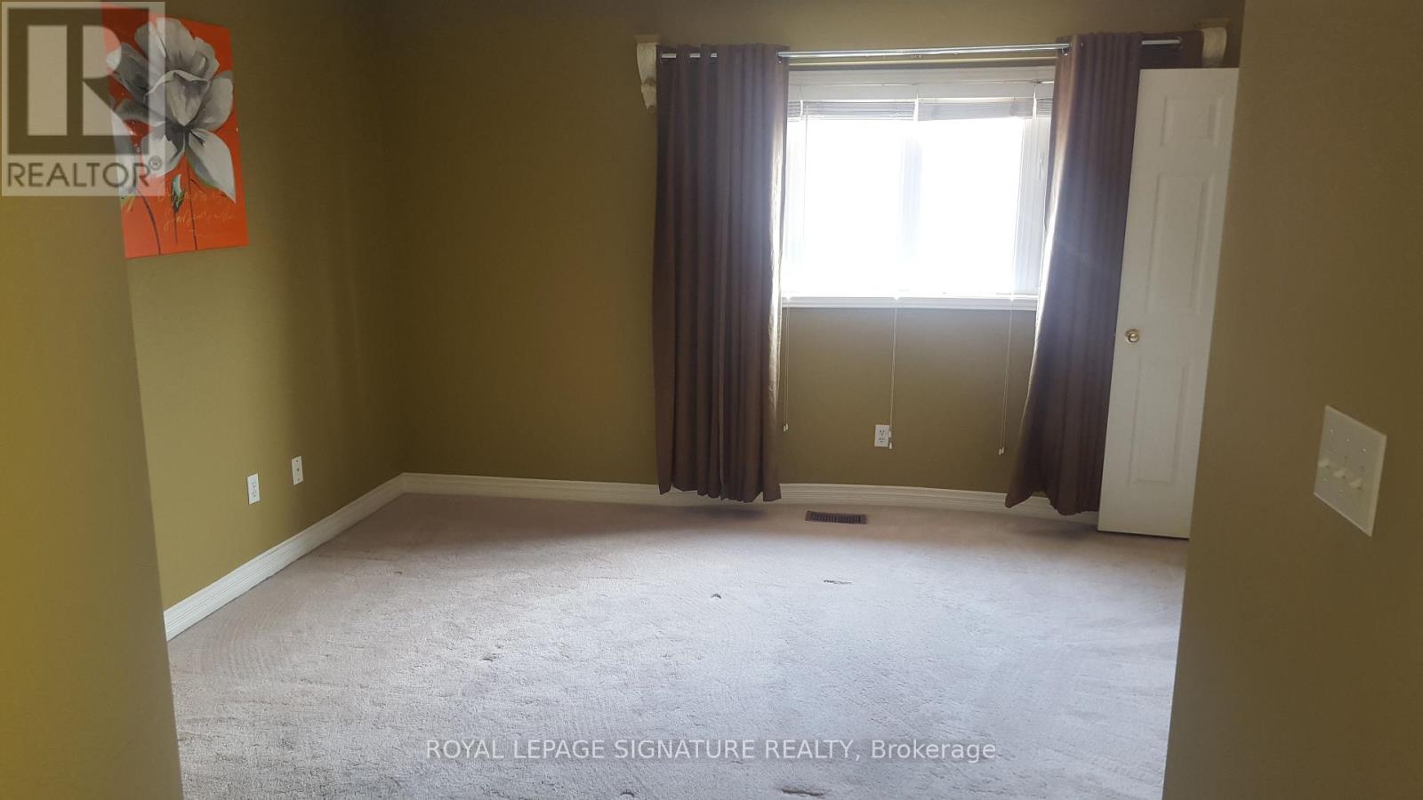5456 Tree Crest Court, Mississauga, Ontario  L5R 3Z6 - Photo 5 - W13120100