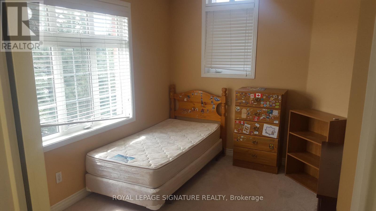 5456 Tree Crest Court, Mississauga, Ontario  L5R 3Z6 - Photo 7 - W13120100