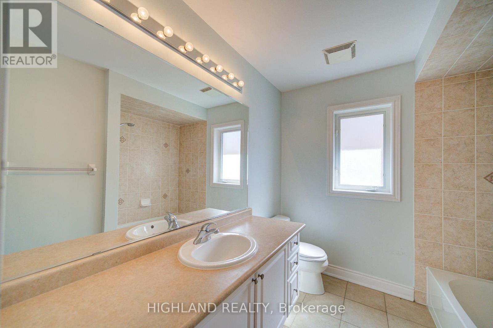 311 Duskywing Way, Oakville, Ontario  L6L 6X6 - Photo 17 - W13120104