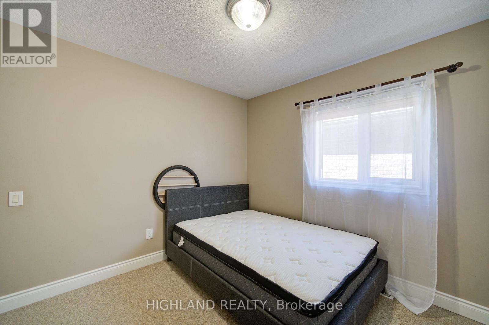 311 Duskywing Way, Oakville, Ontario  L6L 6X6 - Photo 19 - W13120104