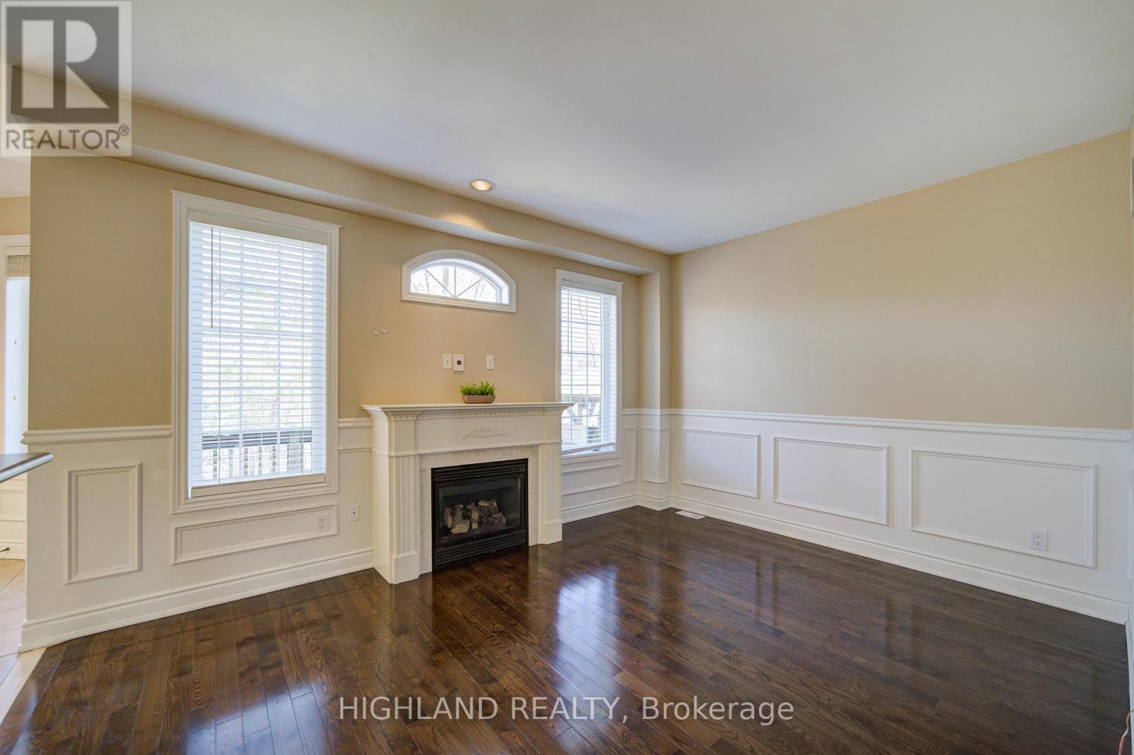 311 Duskywing Way, Oakville, Ontario  L6L 6X6 - Photo 7 - W13120104