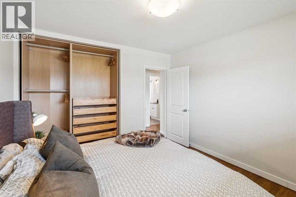 19 Hyslop Drive SW, Calgary, Alberta  T2V 3A2 - Photo 16 - A2308094
