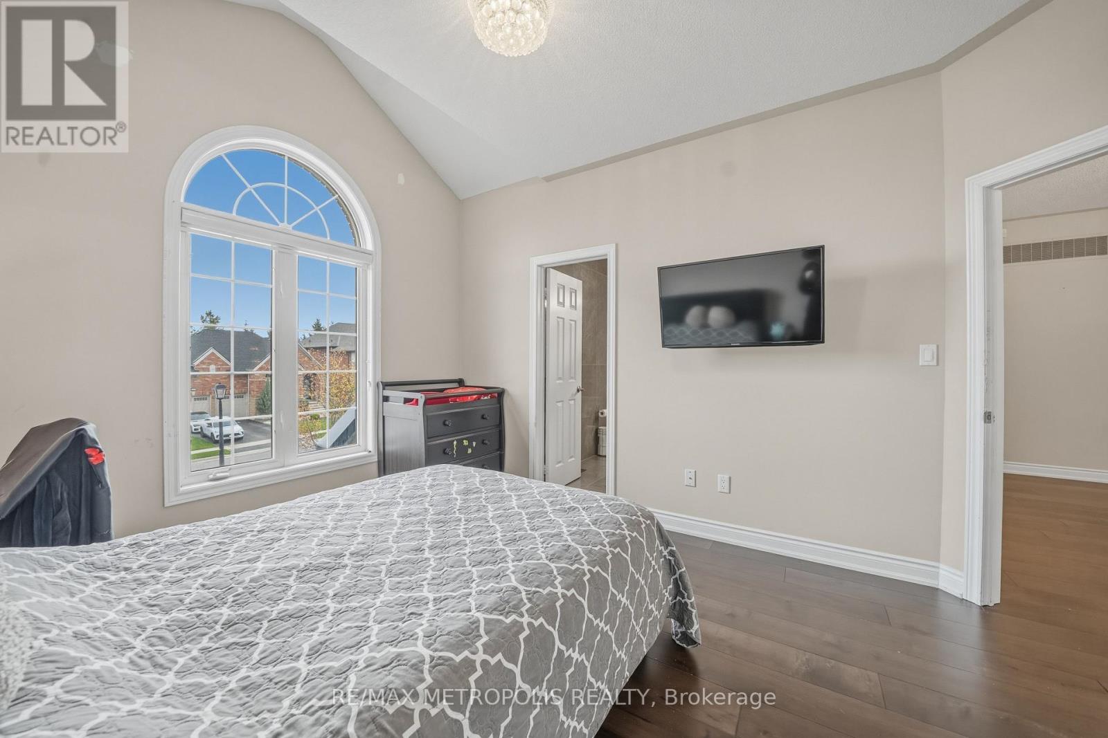 1069 Nellie Little Crescent, Newmarket, Ontario  L3X 3E3 - Photo 13 - N13105770