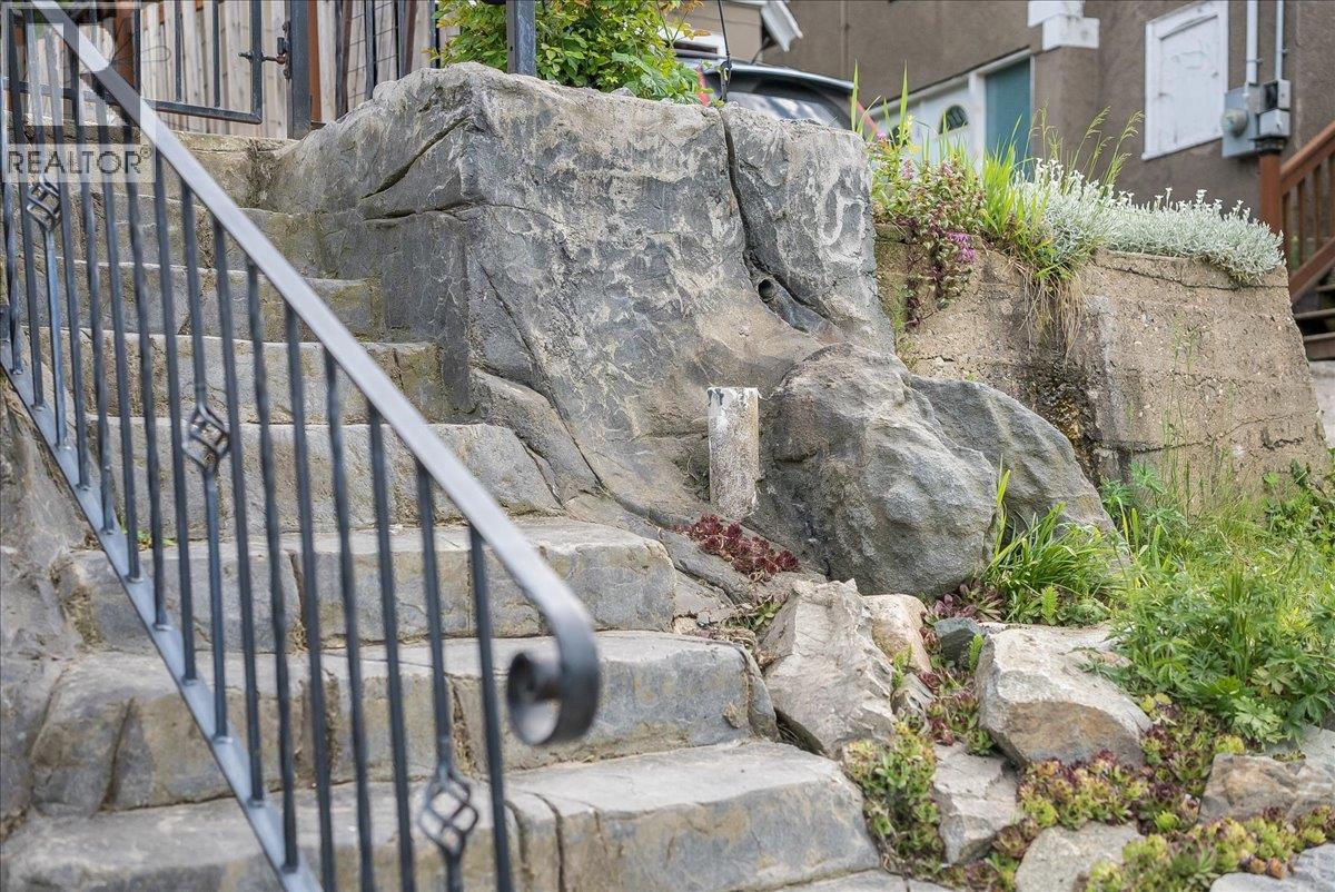 1374 Mountain Street, Trail, British Columbia  V1R 3G5 - Photo 42 - 10386940