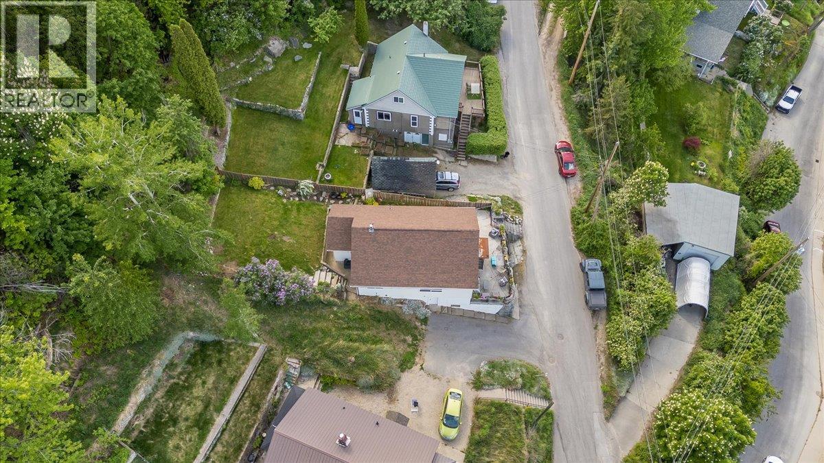 1374 Mountain Street, Trail, British Columbia  V1R 3G5 - Photo 65 - 10386940