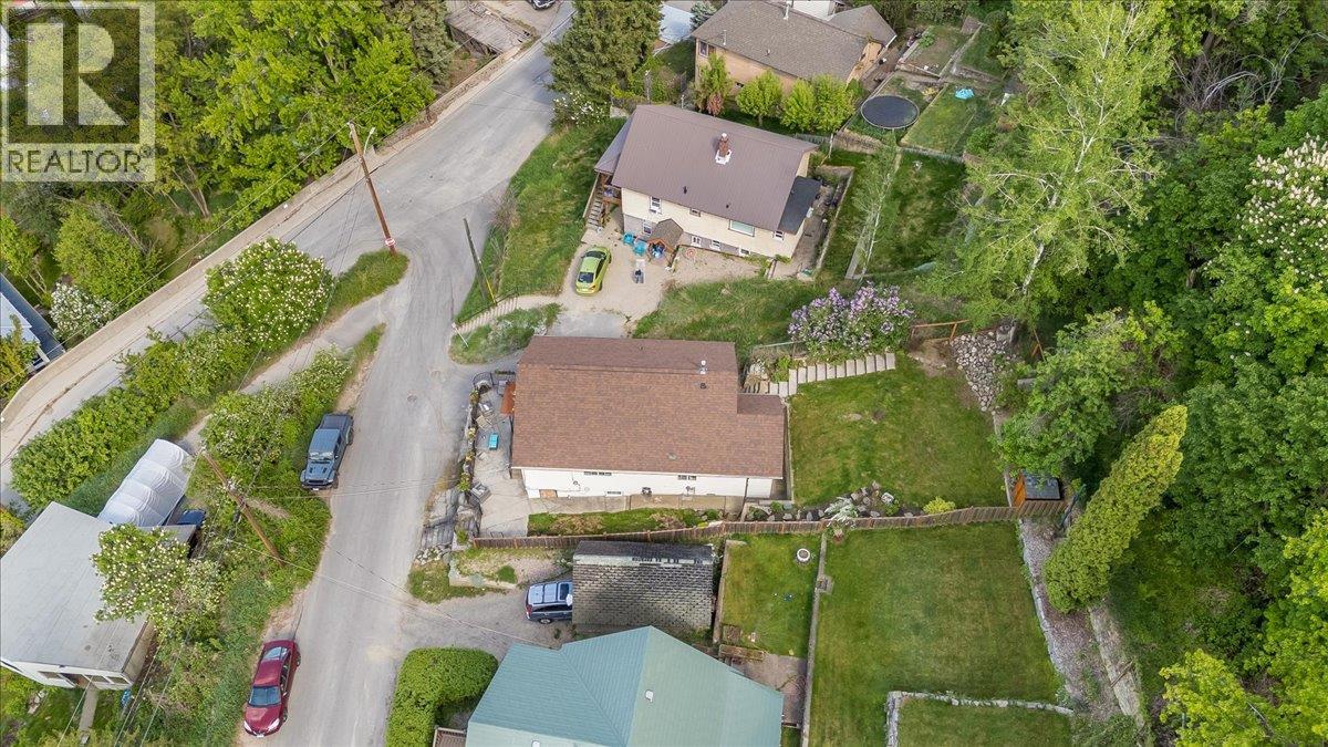 1374 Mountain Street, Trail, British Columbia  V1R 3G5 - Photo 67 - 10386940