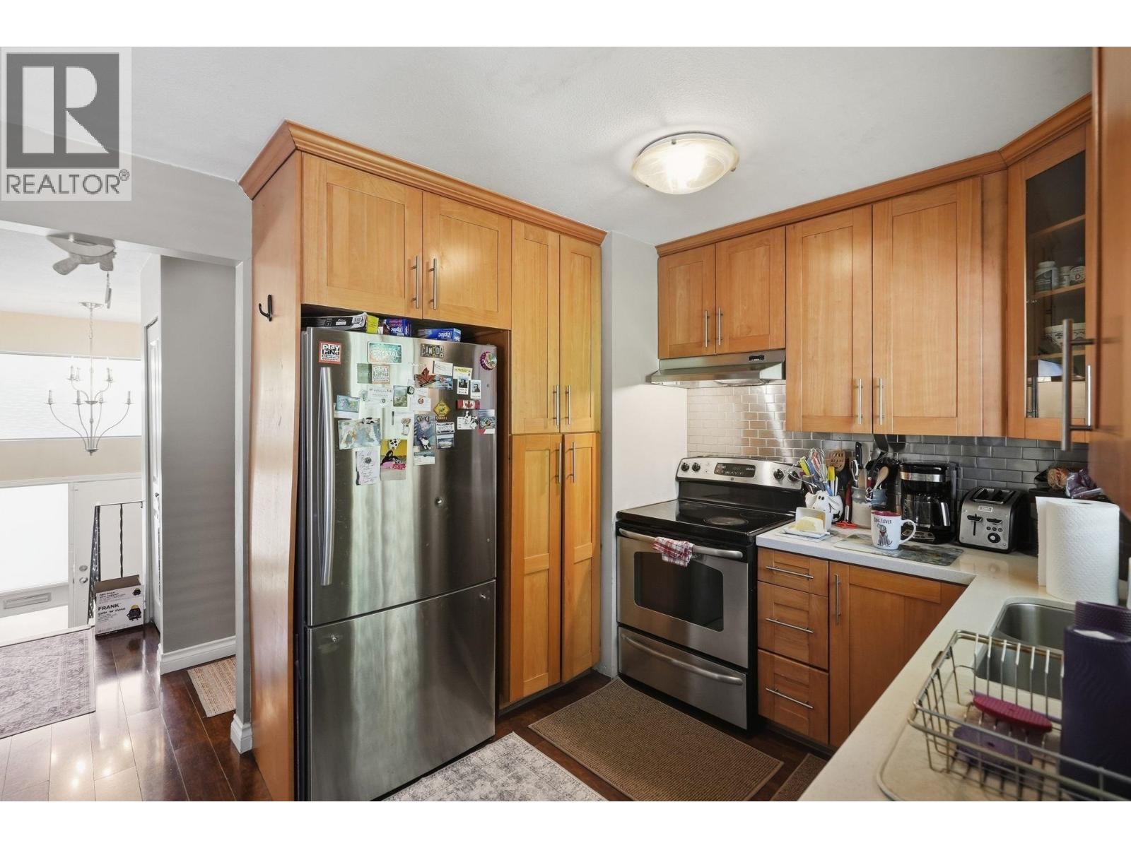 20783 Thorne Avenue, Maple Ridge, British Columbia  V2X 7R1 - Photo 12 - R3123084
