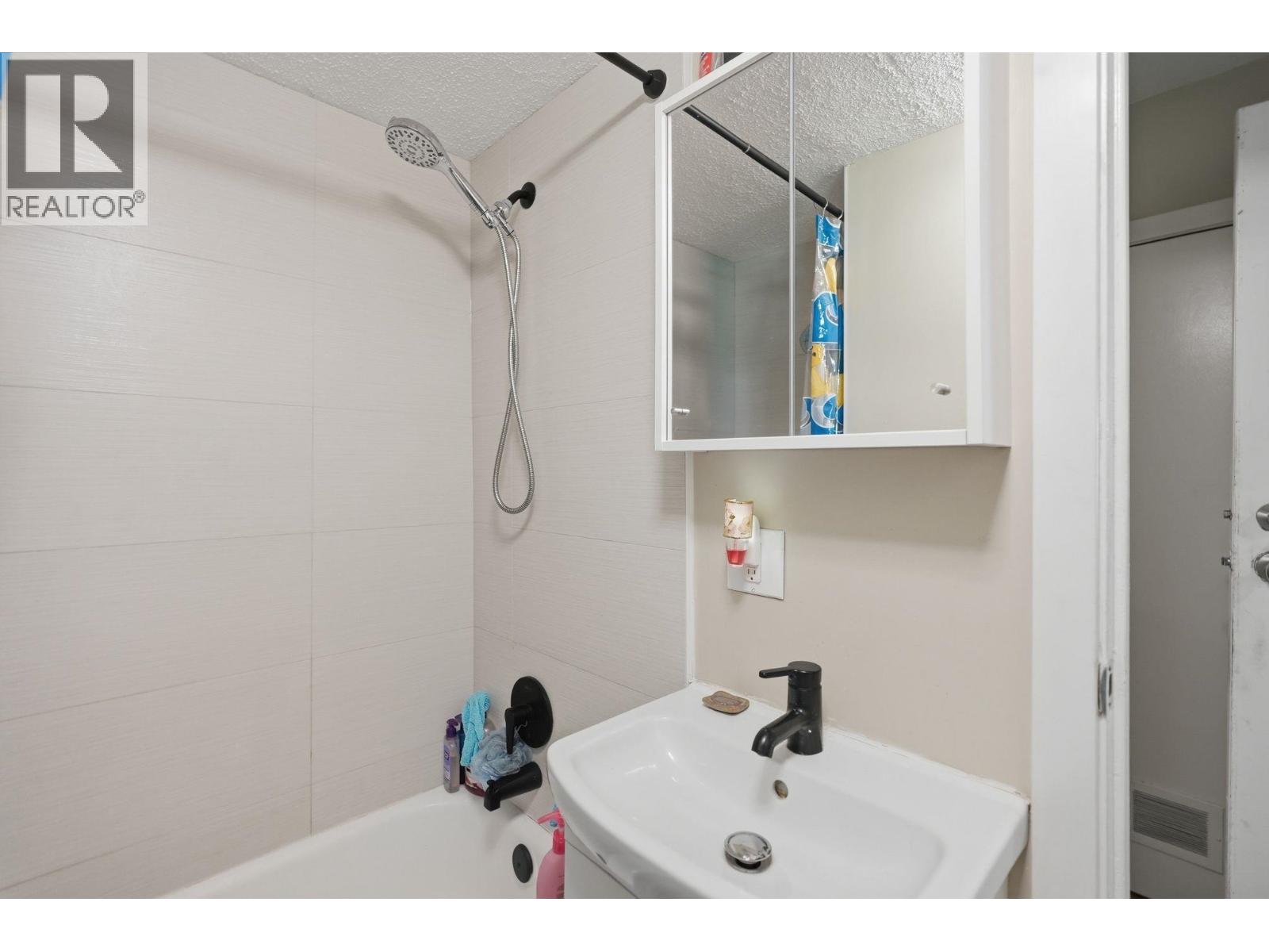 20783 Thorne Avenue, Maple Ridge, British Columbia  V2X 7R1 - Photo 26 - R3123084