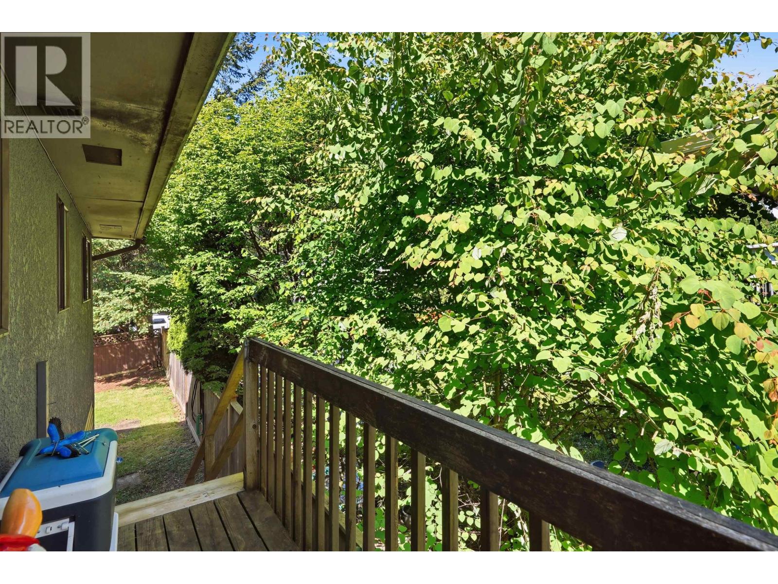 20783 Thorne Avenue, Maple Ridge, British Columbia  V2X 7R1 - Photo 6 - R3123084