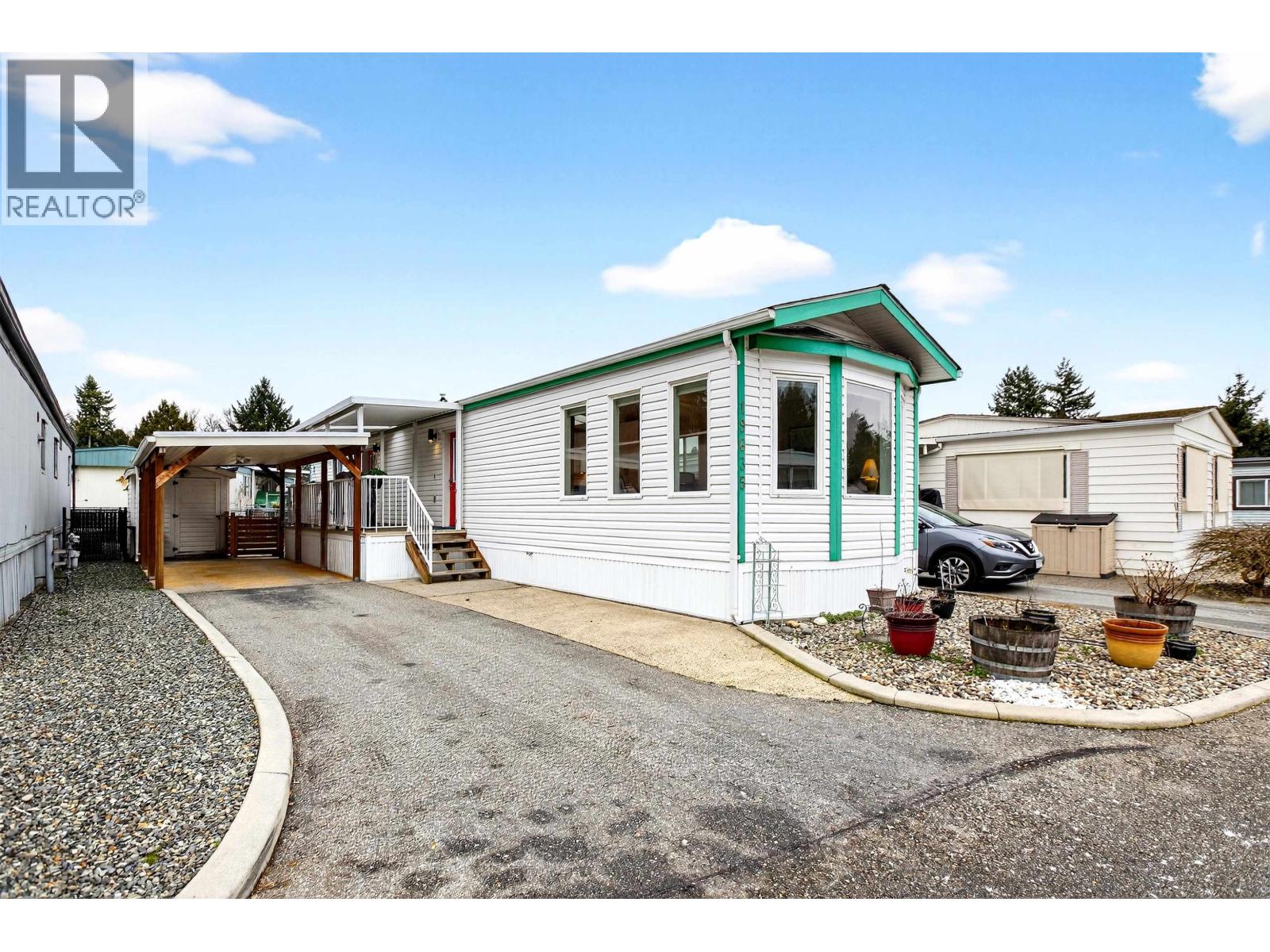 19635 Planetree Lane, Pitt Meadows, British Columbia  V3Y 1Z3 - Photo 3 - R3123087
