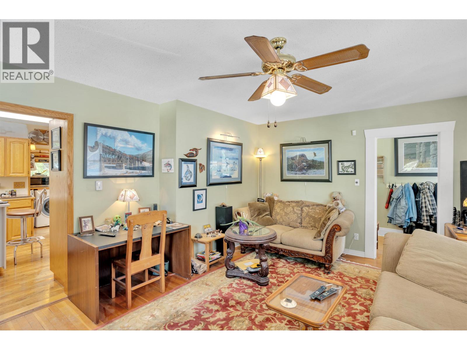 516 Webster Avenue, Coquitlam, British Columbia  V3J 2H6 - Photo 9 - R3123060