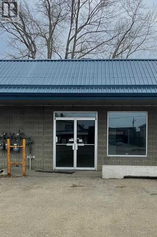 113 6 Avenue NW, Slave Lake, Alberta  T0G 2A1 - Photo 2 - A2309724