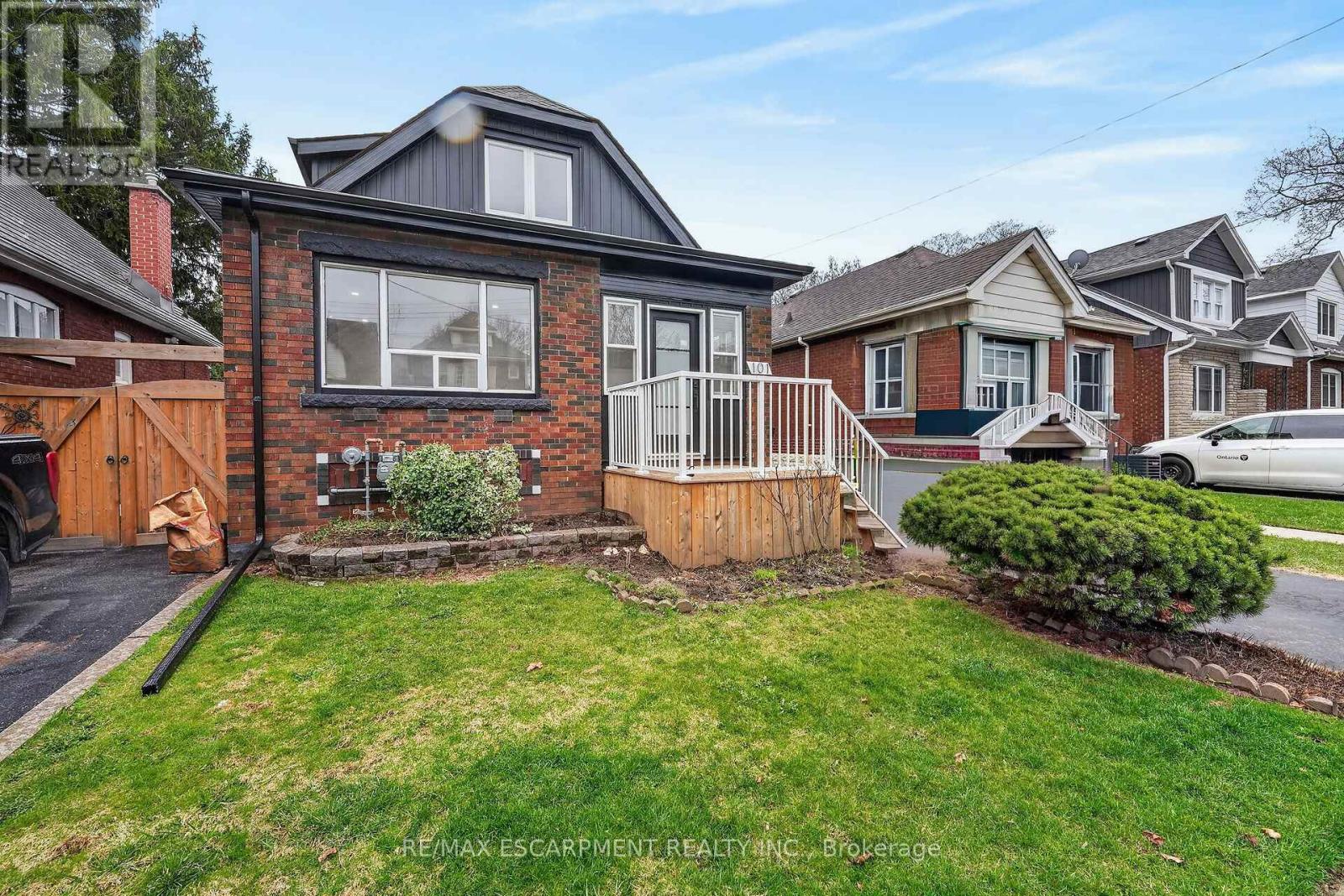 101 Houghton Avenue S, Hamilton, Ontario  L8K 2M9 - Photo 5 - X13053854