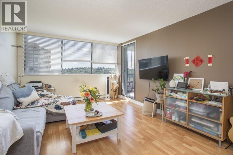 1607 9521 Cardston Court, Burnaby, British Columbia  V3N 4R8 - Photo 11 - R3122891