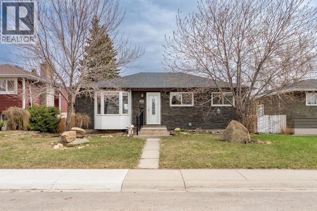 9408 5 Street SE, Calgary, Alberta  T2J 1K5 - Photo 2 - A2302469