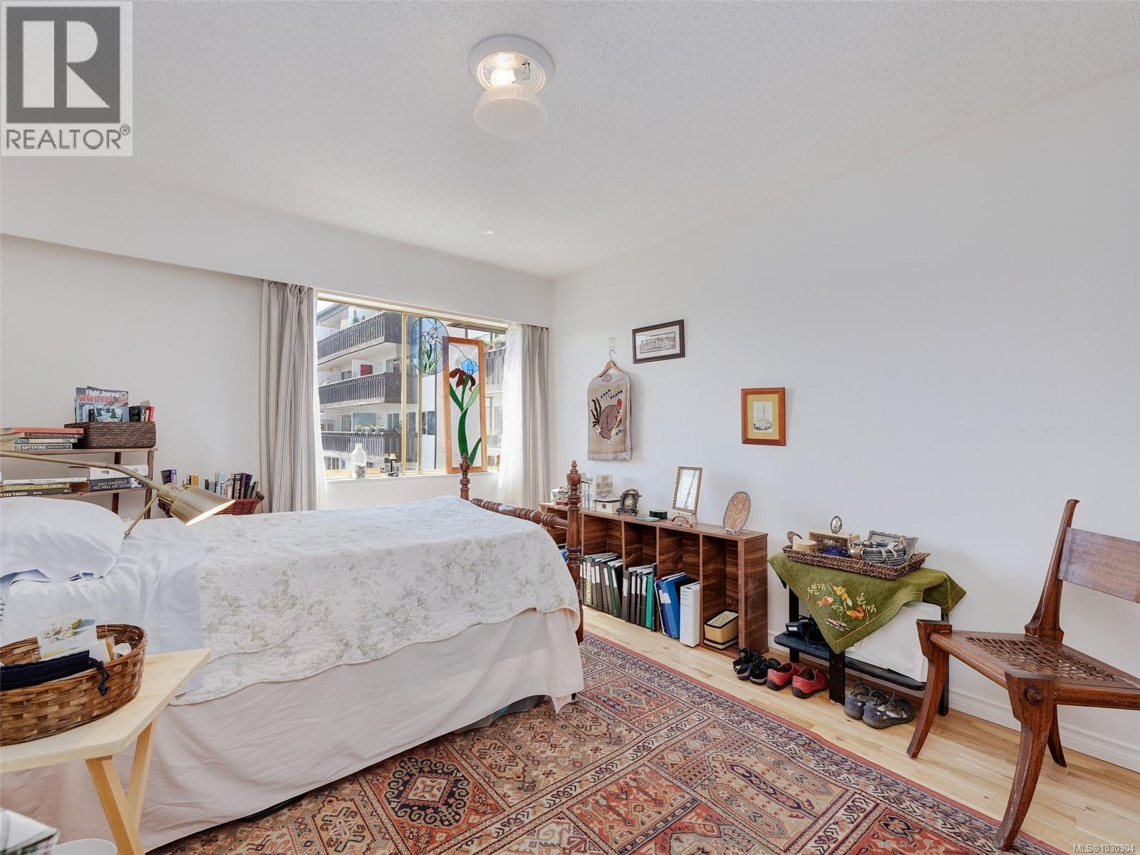 212 964 Heywood Ave, Victoria, British Columbia V8V 2Y5 - Photo 6 - 1030304