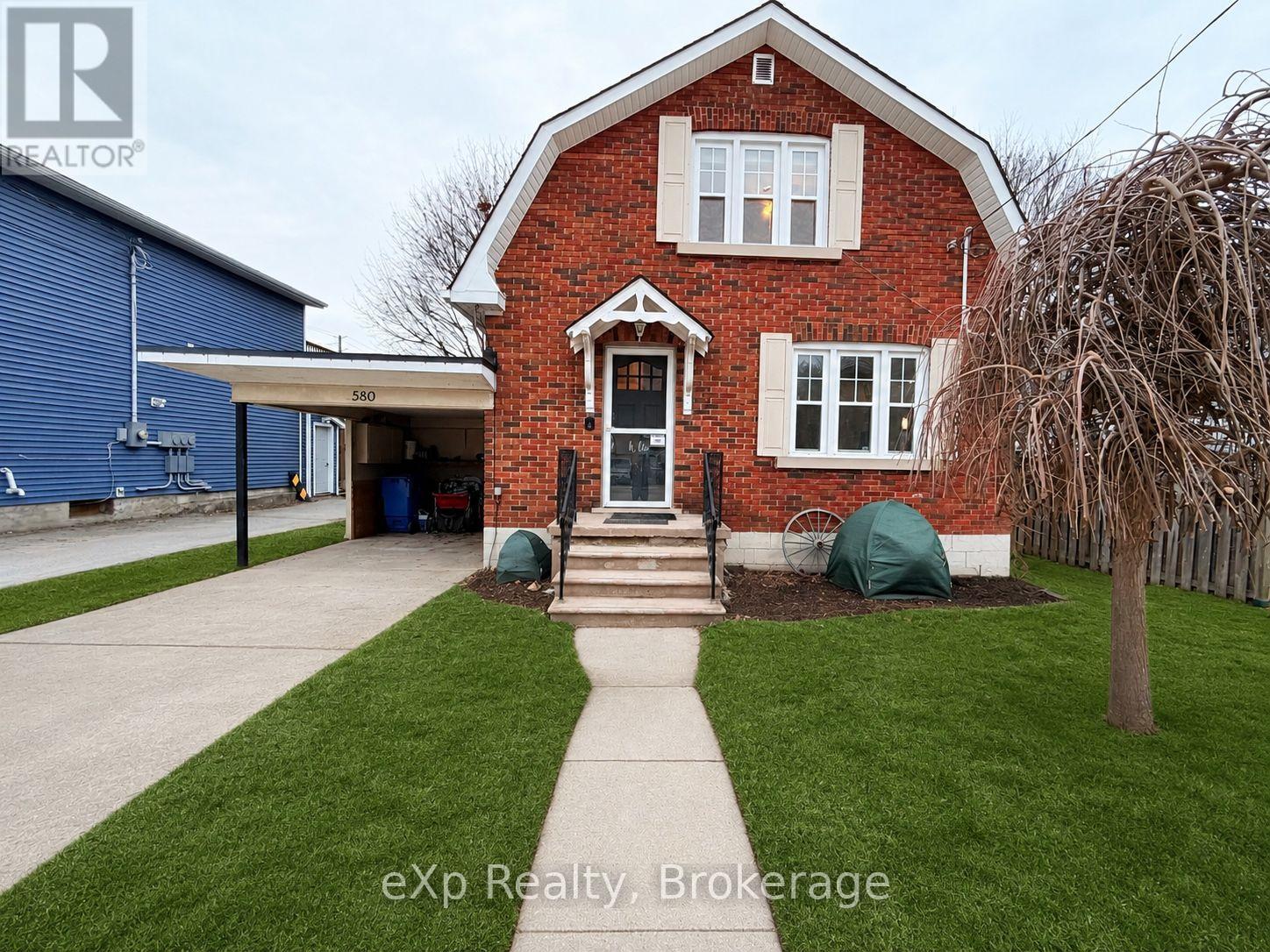 580 11TH AVENUE, Hanover, Ontario
