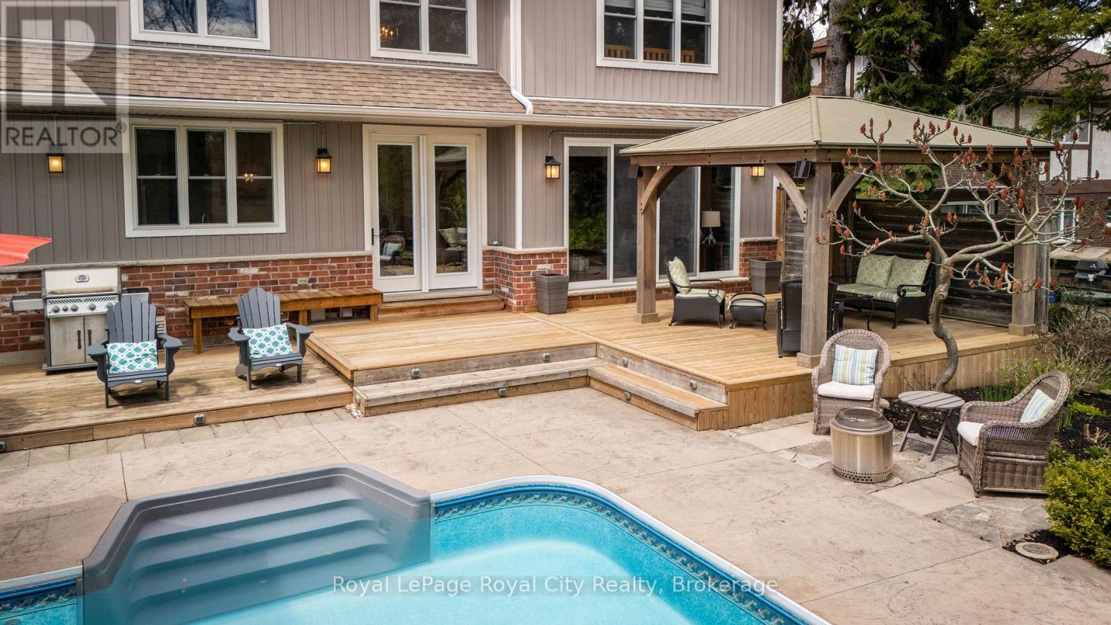 255 Normandy Avenue, Waterloo, Ontario  N2K 1X6 - Photo 43 - X13119414