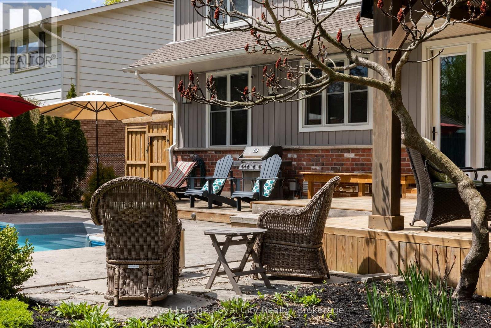 255 Normandy Avenue, Waterloo, Ontario  N2K 1X6 - Photo 46 - X13119414